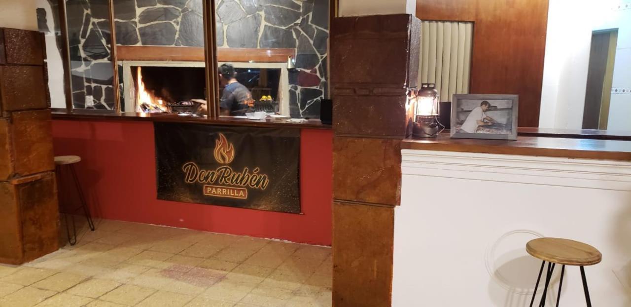 Hotel Caleta Olivia Hueso Per 外观 照片